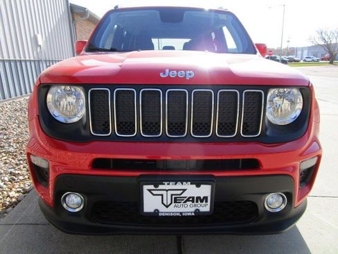 Used 2020 Jeep Renegade Latitude image 2