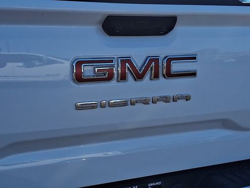 Used 2024 GMC Sierra 1500 Pro w/ Convenience Package image 30