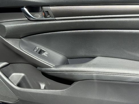 Used 2022 Honda Accord Sport image 27