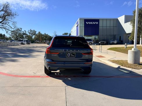 New 2026 Volvo XC60 B5 Plus w/ Protection Package Premier image 5