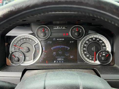 Used 2016 RAM 1500 Laramie w/ Convenience Group AWD/4WD image 19
