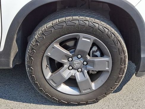 Certified 2024 Honda Ridgeline TrailSport image 8