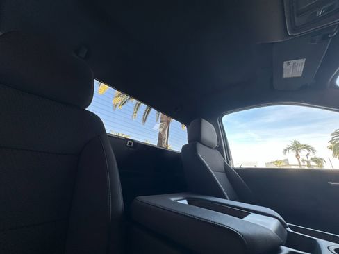 New 2025 GMC Sierra 2500 Pro w/ Convenience Package image 15