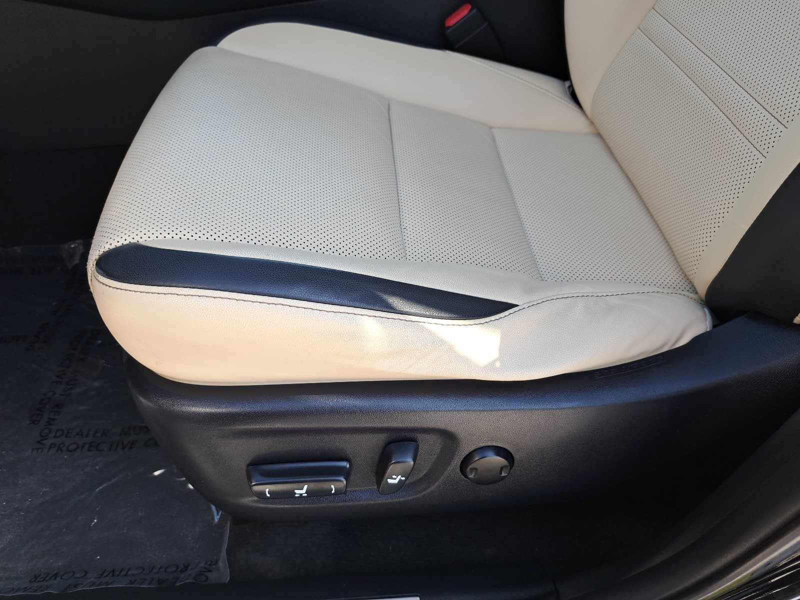 Used 2015 Lexus NX 200t FWD w/ Premium Package image 30