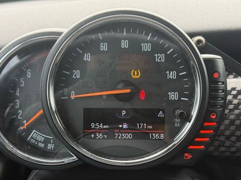 Used 2015 MINI Cooper S image 9