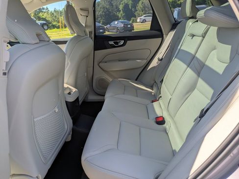 Used 2026 Volvo XC90 B6 Plus w/ Protection Package Premier AWD/4WD image 15