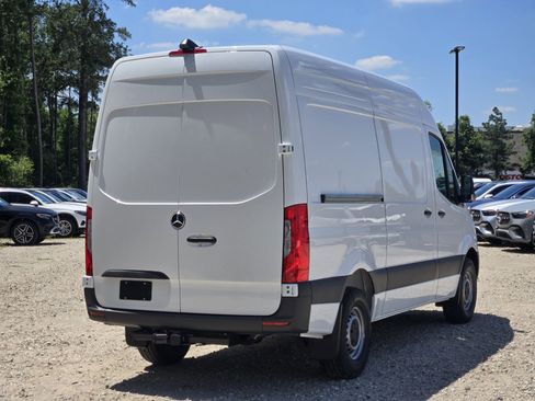 New 2026 Mercedes-Benz Sprinter 2500 image 6