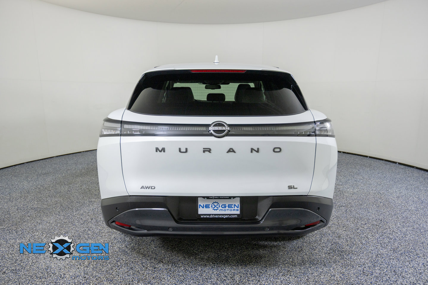 Used 2025 Nissan Murano SL AWD/4WD image 7