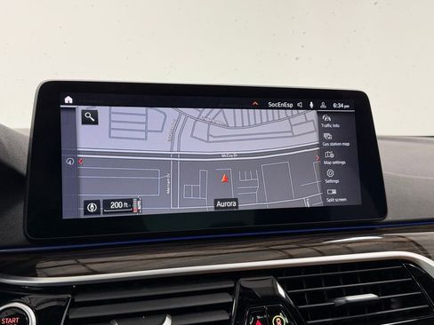 Used 2021 BMW 530i xDrive w/ Premium Package image 20