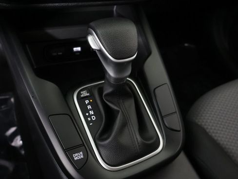 Used 2025 Kia Soul LX FWD image 43