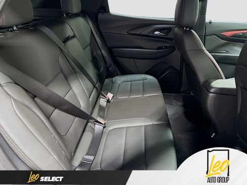 Used 2025 Chevrolet TrailBlazer RS w/ Convenience Package AWD/4WD image 30