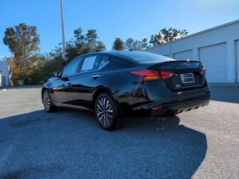 Certified 2024 Nissan Altima 2.5 SV image 7