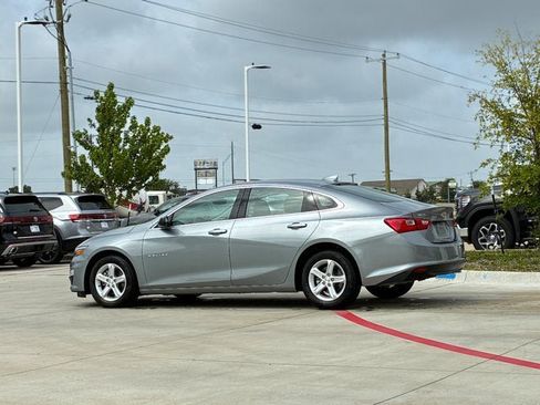 Used 2024 Chevrolet Malibu LT FWD image 4
