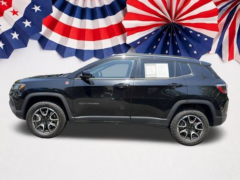 Used 2024 Jeep Compass Trailhawk AWD/4WD image 24