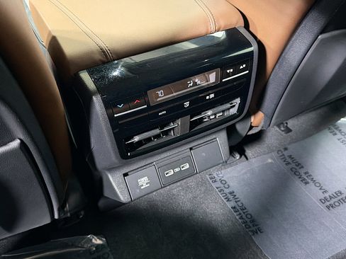 Used 2024 Acura MDX FWD w/ Technology Package image 20