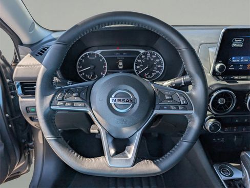 Certified 2022 Nissan Sentra SV image 20