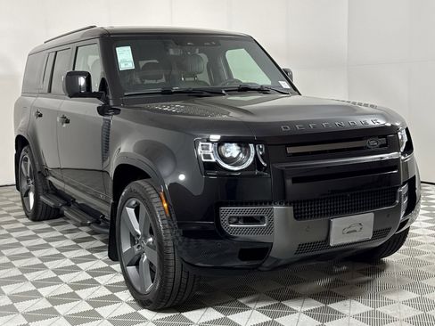 New 2025 Land Rover Defender 130 V8 image 7