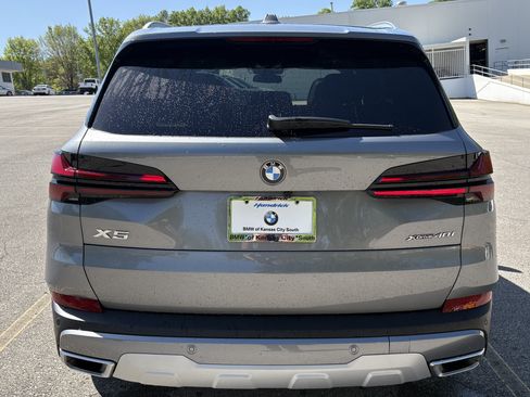 Certified 2026 BMW X5 xDrive40i AWD/4WD image 9