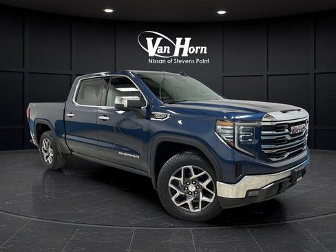 Used 2023 GMC Sierra 1500 SLT AWD/4WD image 1