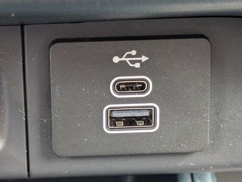 Certified 2026 Ford Maverick Tremor AWD/4WD image 22
