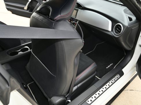 Used 2014 Subaru BRZ Limited image 40