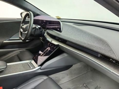 Used 2024 Lucid Air Touring image 20
