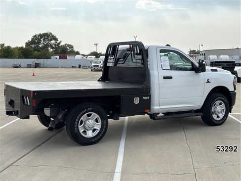 Used 2024 RAM 2500 Tradesman AWD/4WD image 2