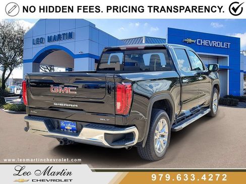Used 2020 GMC Sierra 1500 SLT RWD image 3