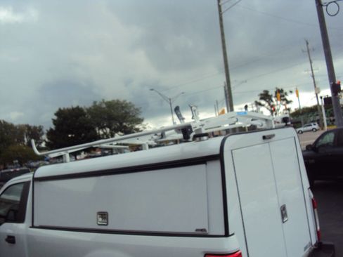 Used 2019 Ford F250 XL w/ Power Equipment Group image 5