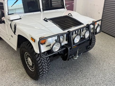 Used 2006 HUMMER H1 4-Door Wagon AWD/4WD image 3