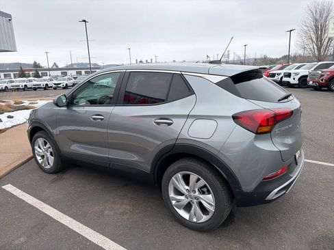 Used 2025 Buick Encore GX Preferred w/ Comfort Package image 5