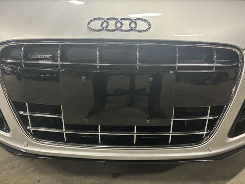 Used 2011 Audi R8 V10 image 31