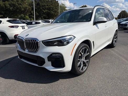 Used 2020 BMW X5 xDrive40i w/ M Sport Package AWD/4WD image 3