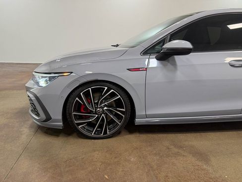 Used 2022 Volkswagen GTI Autobahn image 38