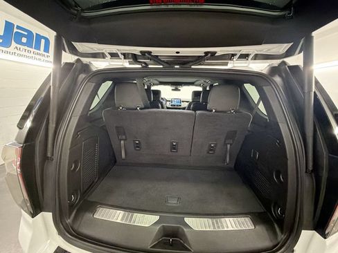 Used 2022 Chevrolet Tahoe Z71 AWD/4WD image 26