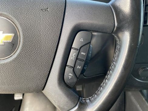 Used 2021 Chevrolet Express 2500 w/ Driver Convenience Package image 34
