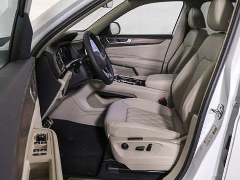 New 2026 Volkswagen Atlas SEL Premium R-Line image 5