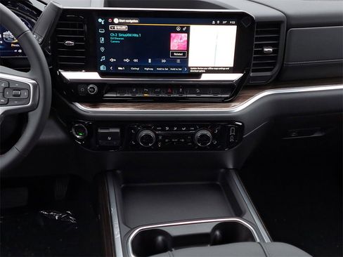 New 2026 Chevrolet Silverado 3500 LT w/ Trail Boss Package image 24