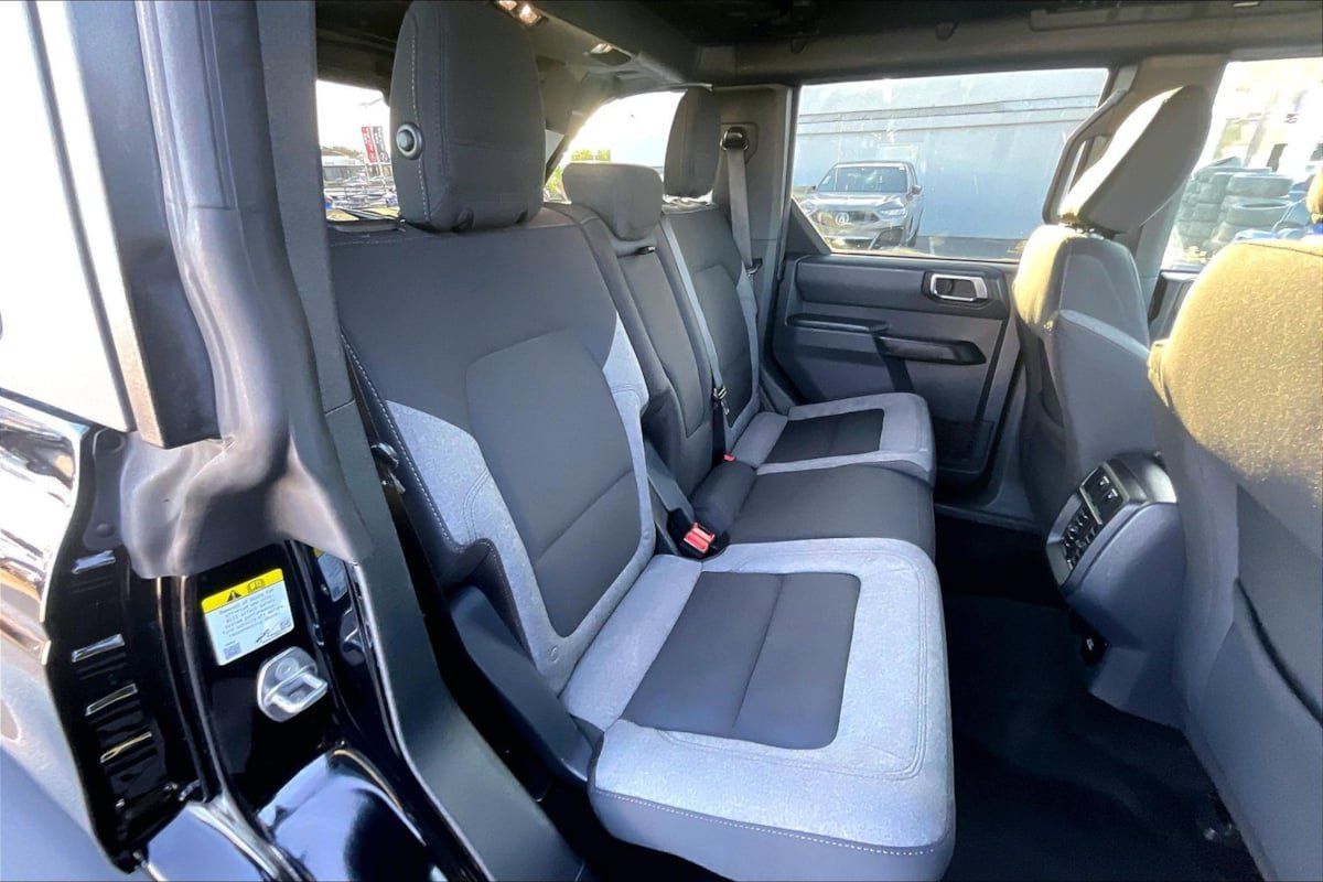 Used 2025 Ford Bronco Big Bend AWD/4WD image 22