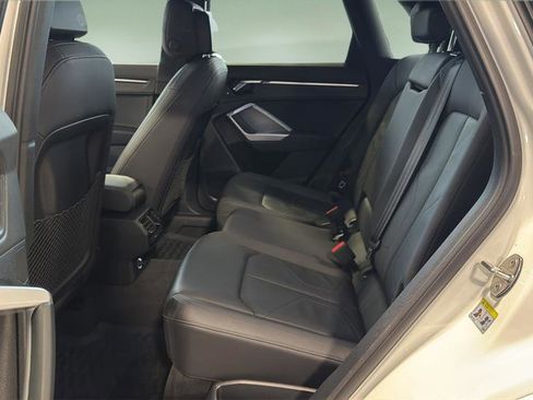 Used 2019 Audi Q3 2.0T Premium image 15