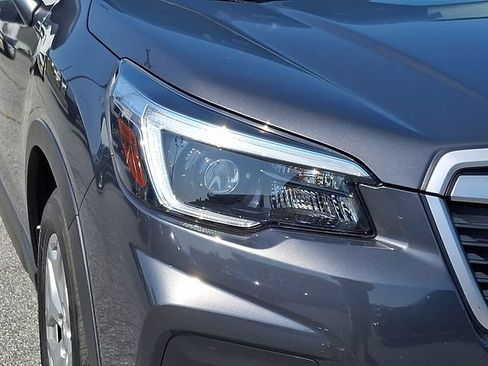 Used 2021 Subaru Forester w/ Popular Package #1 AWD/4WD image 9