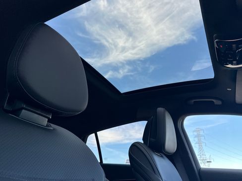 New 2026 Mercedes-Benz GLC 300 4MATIC image 17
