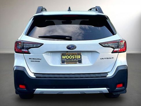 Used 2023 Subaru Outback Limited AWD/4WD image 6