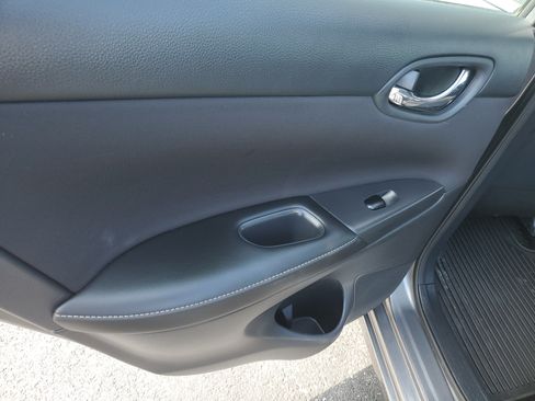 Used 2019 Nissan Sentra S FWD image 14
