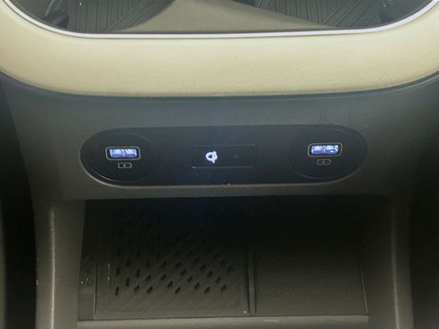 Used 2024 Hyundai Ioniq 5 SEL RWD image 26