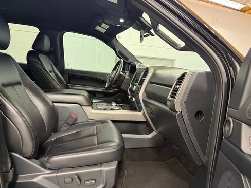 Used 2021 Ford Expedition XLT RWD image 22
