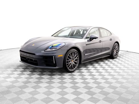New 2026 Porsche Panamera 4 image 1