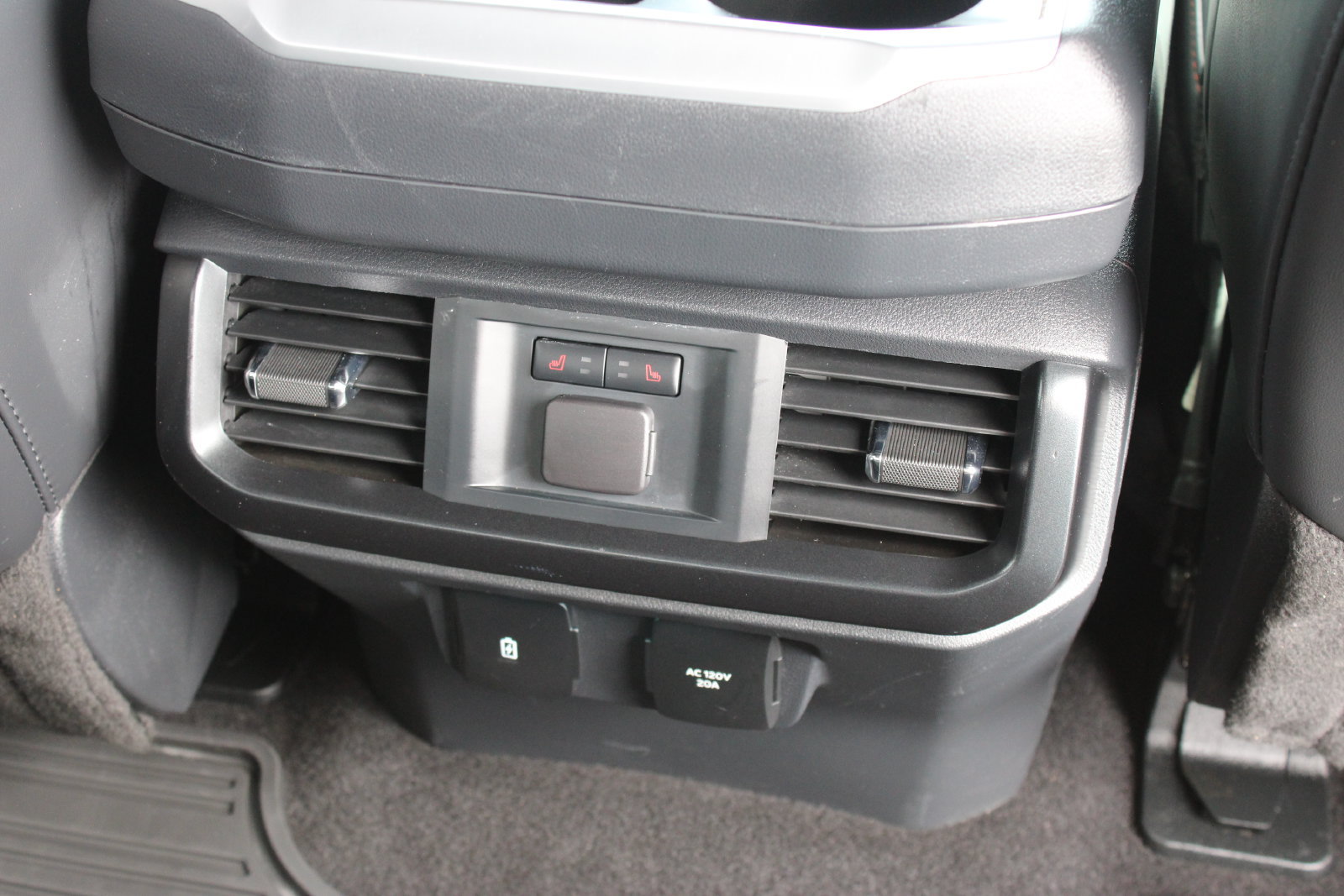 Used 2025 Ford F150 Raptor AWD/4WD image 28