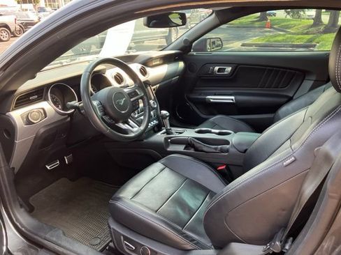 Used 2019 Ford Mustang GT Premium w/ Enhanced Security Package RWD image 10