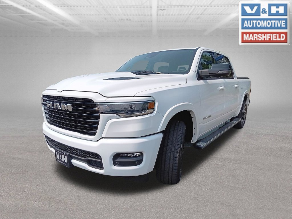 Used 2026 RAM 1500 Laramie w/ Sport Appearance Package AWD/4WD image 27